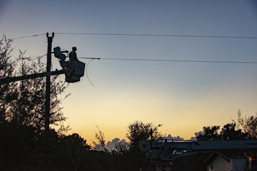 Co-Op Crews Continue Power Restoration Efforts In Florida And - Florida Public Utilities Power Outage Map