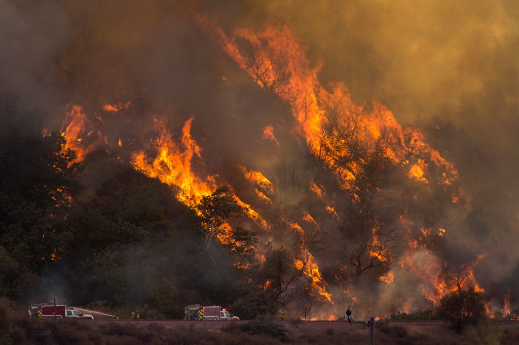 Map Shows Where All Wildfires In California Are Burning | People - California Fire Heat Map