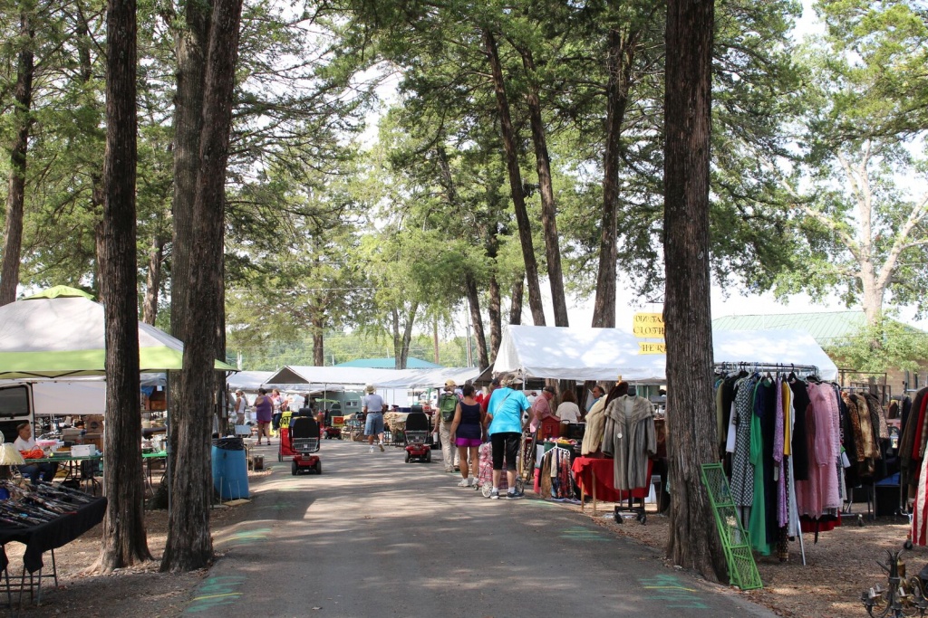 Shopping Guide: First Monday Trade Days | Flea Style - Canton Texas Flea Market Map